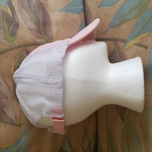 Bad Boy Mowers hat Pink - Picture 4 of 5